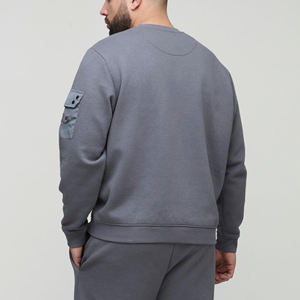 Sudadera Básica Extra Grande de Alta Calidad Hecha a Medida con Bolsillos Cargo, 100% Algodón Transpirable, Estilo Hip Hop - Product Image 5