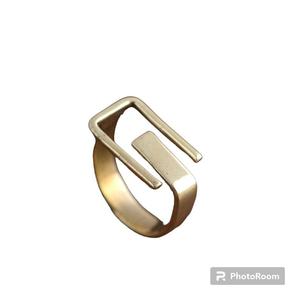 Anillo ajustable abierto geométrico caliente de moda para hombres y mujeres accesorios de moda Chapado en plata hecho a mano latón relleno de oro diseñador - Product Image 3