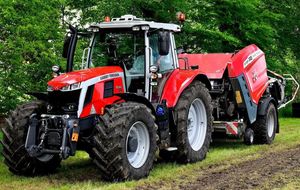 BON état Massey Ferguson MF8660 tracteurs et matériel agricole d'occasion/neufs à vendre - Product Image 4