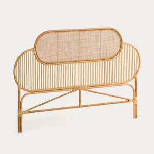 บอร์ดหัวหวายทำขึ้นอย่างสวยงามสำหรับห้องนอนที่ทันสมัย - Product Image 1