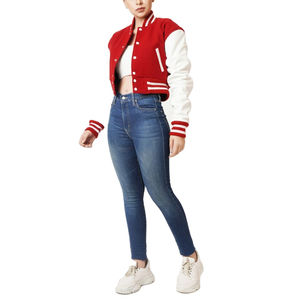 Chaquetas Varsity Personalizadas para Mujer en Poliéster OEM/ODM, Logotipo Bordado en Chenilla, Impresión Personalizada, Acabado Transpirable en Piel de Oveja y Algodón - Product Image 1