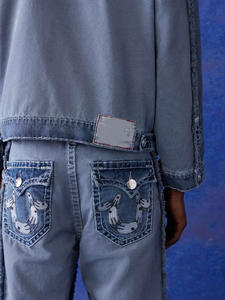 Bombardier vintage surdimensionné à motif brodé avec design personnalisé, veste de travail en denim délavé pour hommes - Product Image 2