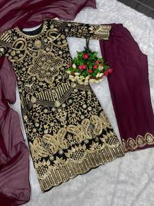 NOUVEAU DESIGNER WEAR HEAVY FUAX GEORGETTE BLACK TOP PENDU AVEC DUPATTA - Product Image 5