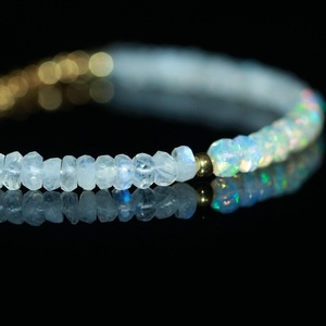 Bracelet manchette en argent sterling plaqué or 18 carats, fait main, personnalisé, avec perles fines et pierres précieuses, bijou chrétien, cadeau pour fête - Product Image 4