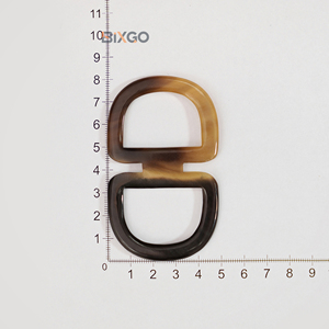 ห่วงผ้าพันคอทรงสี่เหลี่ยมผืนผ้าทำจากเขาวัวทำด้วยมือทำด้วยมือทำจากธรรมชาติ - Product Image 6