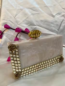 Pochette de soirée en résine pour sacs à main de mariage pour femmes par crescent crafts - Product Image 3