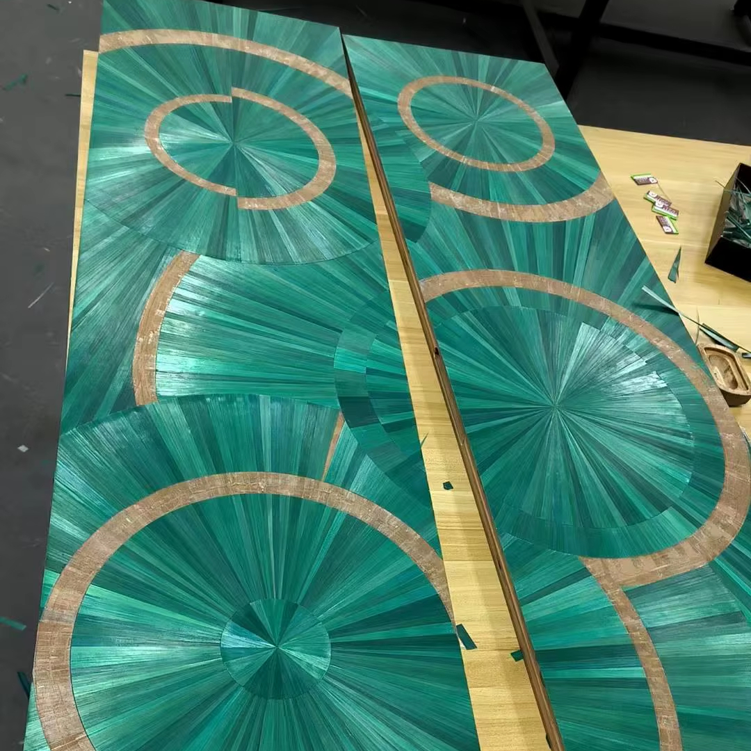 Handcrafted Green Wheat Straw Marquetry Wall Panel with Gold Geometric Circle Pattern for High-End Interior Design