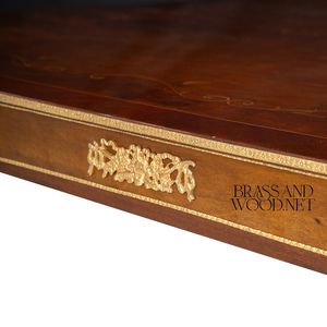 Mesa de Centro Rectangular de Lujo con Incrustaciones de Madera Intrincadas, Elegantes Detalles Dorados, Diseño Europeo Clásico - Product Image 6