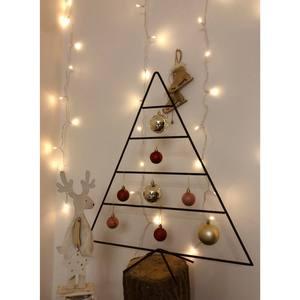 Article de décorations de Noël en triangle noir de style à la mode pour cadeaux de pendaison de crémaillère intérieurs et extérieurs - Product Image 2