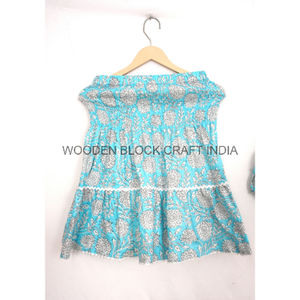 Conjunto de Dos Piezas para Mujer, Estilo Dulce y Corto, Top Corto con Cuello Cuadrado y Falda, Estampado Floral, 100% Algodón, Ecológico, de Secado Rápido - Product Image 3