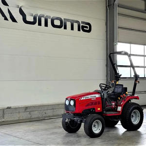 Tractor Agrícola 2022 Farmtrac Massey Ferguson 1525 con Tracción en las 4 Ruedas, Bomba y Motor - Product Image 5