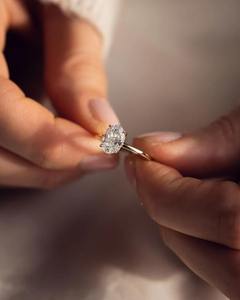 แหวนหมั้นเพชรโมอิส925เงินสเตอลิงสีขาวรูปไข่แหวนออกแบบได้ตามที่ต้องการ - Product Image 2