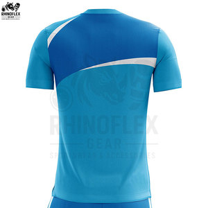 Camiseta de fútbol OEM disponible, ropa deportiva de entrenamiento personalizable, camiseta de fútbol hecha en Pakistán, camiseta de fútbol para adultos - Product Image 6