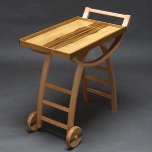 Chariot de bar en acrylique en bois doré Chariot de service à thé pour hôtel Chariot de service rectangulaire Meubles de fête Chariot de service en acier inoxydable - Product Image 4