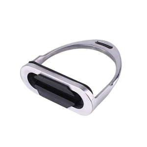 Estribos para montar a caballo de alta calidad con logotipo personalizado | Estribos seguros y fiables para todos los niveles de jinete - Product Image 6