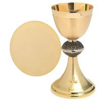 Calice de cérémonie en laiton avec patène de style moderne pour l'église en occasion sacrée en cours d'utilisation du meilleur exportateur en Inde