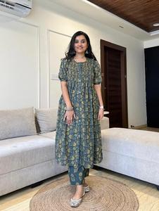 Celana lengan Set Kurta A-Line motif katun wanita panjang Dupatta Midi pakaian pesta & pernikahan Model pesanan nomor dengan Logo belakang - Product Image 6