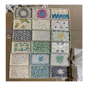 Plateau artisanal en nacre florale, décoration d'intérieur durable de haute qualité, article cadeau très vendu, tailles personnalisées 20 cm - Product Image 5