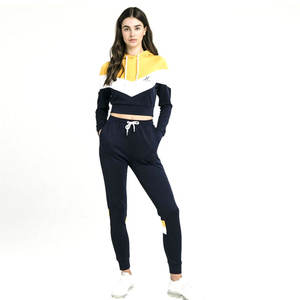 Vêtements de sport écologiques pour hommes, vêtements de jogging en polaire technique à séchage rapide pour l'hiver, ensemble de survêtements d'entraînement deux pièces - Product Image 1