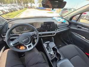 Kia Sportage LX Sport 2024 d'occasion, propre - Product Image 3