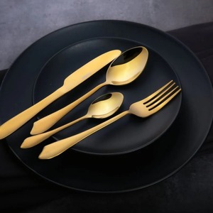 Ensemble de couverts en or élégant pour table à manger, couverts en acier inoxydable de qualité supérieure pour la maison, la cuisine, les mariages ou les fêtes, en provenance d'Inde - Product Image 2