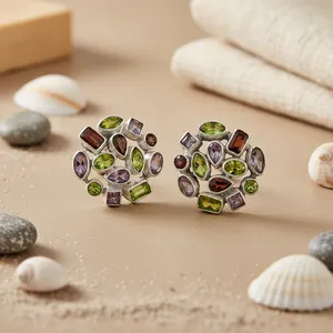 Boucles d'oreilles clous en argent plaqué or 18 carats pour femme avec pierres précieuses (péridot, améthyste, grenat) et diamant pour fiançailles, perle dorée - Product Image 1