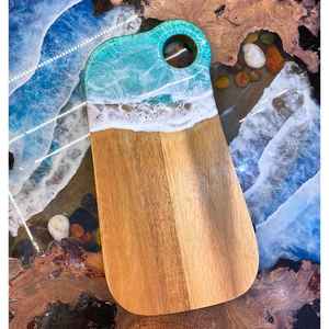 Planche à découper en bois de résine de haute qualité, fabriquée en bois d'acacia et en bois de manguier, conçue pour une découpe de précision - Product Image 3