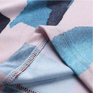 Camiseta de manga corta de sublimación de secado rápido para hombre, ligera y transpirable, con logotipo personalizado para uso en exteriores y estilo de vida activo - Product Image 6