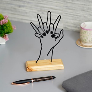 Superbe sculpture en métal noir de conception artisanale avec base en bois, ajoute du style et du caractère à la décoration intérieure moderne, en provenance d'Inde - Product Image 5