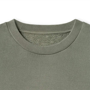 Sweat-shirt à col rond décontracté pour homme avec tissu confortable, idéal pour la superposition, les vêtements décontractés et les aventures en plein air - Product Image 3
