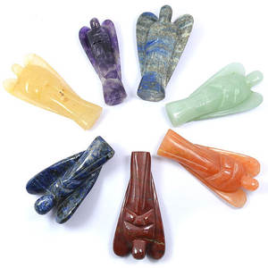 Vente en gros de figurines d'anges assorties de 2 pouces à motifs mixtes en résine pour la guérison des pierres précieuses - Product Image 1