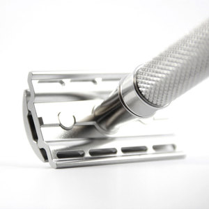 มีดโกนความปลอดภัยสําหรับผู้ชายแบบใช้ซ้ําได้คุณภาพระดับพรีเมียมเป็นมิตรกับสิ่งแวดล้อม / มีดโกนความปลอดภัยสําหรับผู้ชายสีทึบสแตนเลสที่ดีที่สุด - Product Image 5