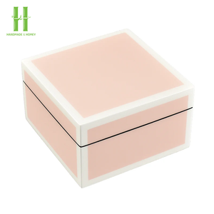 Boîte à bijoux en laque Laque personnalisée à haute brillance Cadeau de luxe Boîte d'emballage de bijoux en bois Produit fabriqué au Viet Nam - Product Image 5