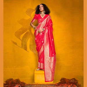 Exquisito saris con estampado de seda para mujer de NEETA CREATION, diseños modernos y elegantes y vibrantes, sin arrugas, de secado rápido, reversible, informal - Product Image 1