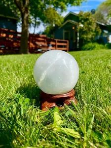 Selenite คริสตัลทรงกลมลูกบอลคริสตัลธรรมชาติบำบัดและตกแต่งพลอยแท้ภาพคริสตัลฮวงจุ้ย selenite ลูกคริสตัล - Product Image 2