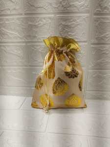 ของขวัญแต่งงานสุดหรูกระเป๋า potli haldi Mehndi ของขวัญคืนปาร์ตี้ heena ปาร์ตี้ปาร์ตี้ Diwali Hari เทศกาลของขวัญสำหรับเพื่อนเจ้าสาว - Product Image 2