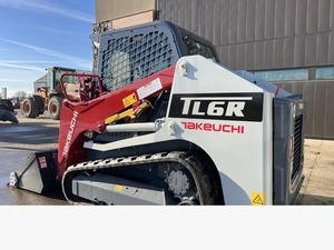 รถตักล้อยางขนาดเล็ก Takeuchi TL6R มือสอง สำหรับงานก่อสร้าง - Product Image 1