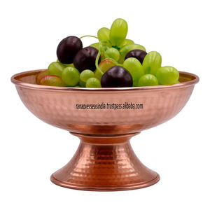 Cuenco de cobre decorativo de calidad superior de lujo con pedestal perfecto para porciones Pooja frutas y flores en mesa o espacio sagrado - Product Image 5
