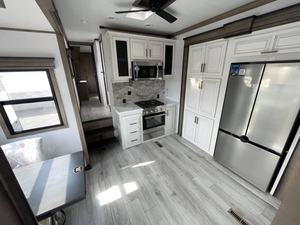 Nuevo Keystone M-o-n-t-a-n-a 3941FO 2025 - Product Image 4