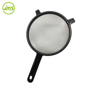 Fabriqué à Taiwan Lot de 3 passoires à mailles fines avec poignée en plastique - Product Image 6