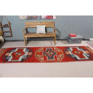 Alfombra Vintage de 3.2x11.3 pies, Alfombra Turca, Alfombra Oriental Roja de Lana - Product Image 2