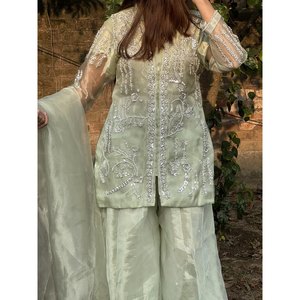 Conjuntos de Trajes de Moda para Mujer, Compra en Línea de Vestidos Estilo Chaqueta - Product Image 1