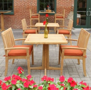 Table bistrot en teck pour extérieur et 2 chaises empilables - Product Image 5