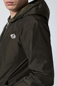 Chaqueta cortavientos de nailon ligera y elegante, sudaderas con cremallera, puño elástico inferior, resistente al agua, patrón de impresión a prueba de viento - Product Image 4