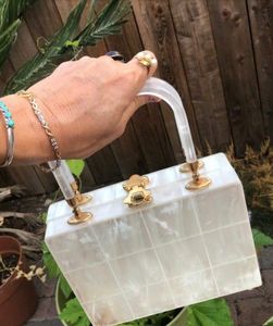 Pochette en résine de luxe, sac à main de créateur avec broderie et strass, écologique, mode estivale, haute qualité, meilleur prix - Product Image 5