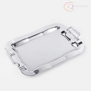 Bandeja Artesanal de Metal Premium para Comedor y Sala de Estar |   Diseño Elegante y Funcional con Colores Personalizados y Asa - Product Image 6