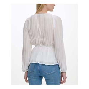 Top de Manga Larga con Cuello Cruzado y Efecto Cruzado para Mujer DKNY, Color Blanco, Talla XS, Hecho de Tela de Chifón - Product Image 2