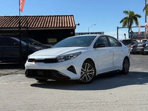 Sedán FORTE GT-LINE FWD 2022 USADO EN BUEN ESTADO, BLANCO, 14 GAL, 39 MPG, TRACCIÓN DELANTERA, 2L, 147 HP, AUTOMÁTICO, GASOLINA, LISTO PARA ENVÍO - Product Image 5