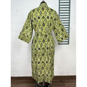 Kimono long réversible Kantha Pur pour femme, veste vert pastel, motif singe, en coton, paréo de plage - Product Image 6