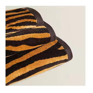 Essuie-mains de bain de couleur unie personnalisé du fournisseur direct d'usine essuie-mains en coton service OEM vente chaude prix bon marché pour usage personnel - Product Image 5